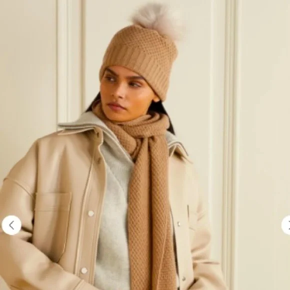 Portolano | Accessories | Cashmere Portolano Netaporter Set  display picture 2